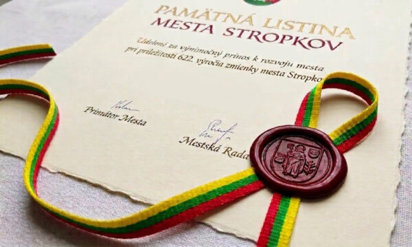 Stuha vo farbách mesta alebo obce  ( bal. 500 M )